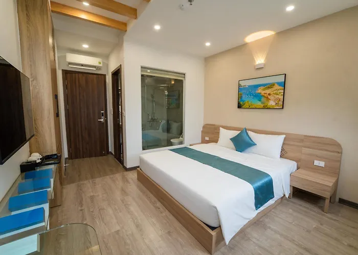 Hotel Mira Hạ Long