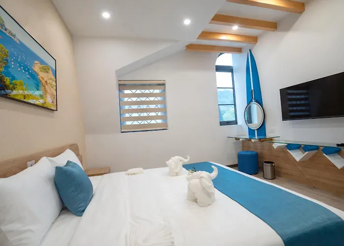 Mira Hotel Hạ Long